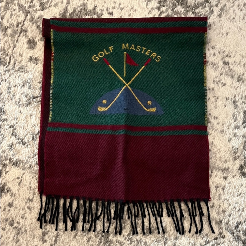 Golf Masters wool Scarf with Fringe new without tags